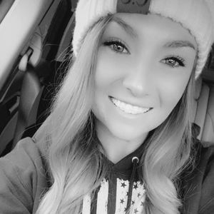 Meet your Posher, Briana